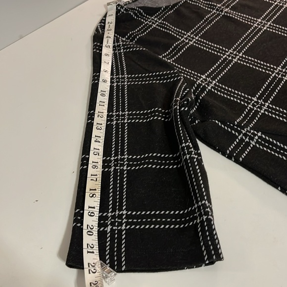 Massini Essentials Size 3X Women’s Black/White Plaid Dress w/ 3/4 length sleeve - Picture 7 of 9